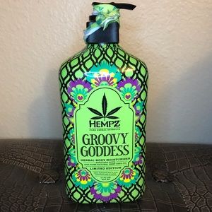 Hempz Groovy Goddess Body Lotion